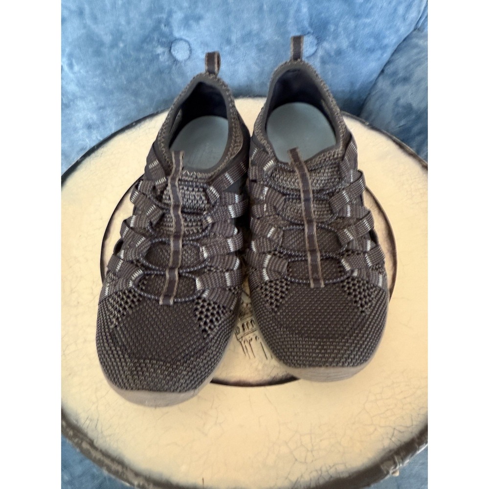 Skechers Womens Slip On Navy Blue Outdoor Active Sneaker Shoe Size 8.5